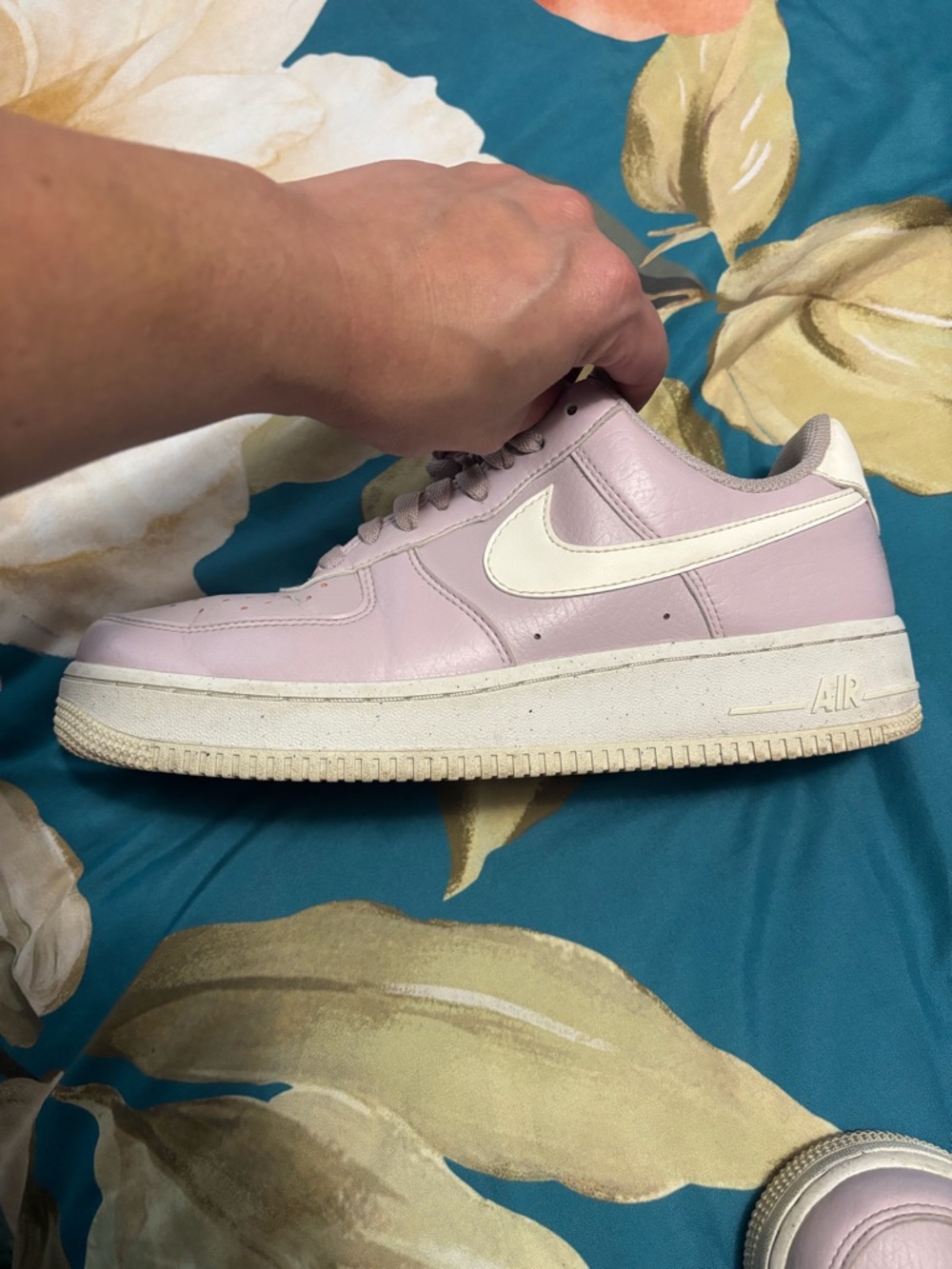 Nike Women’s Low-Top Sneakers in Pastel Pink with White Swoosh - Picture 4 of 5